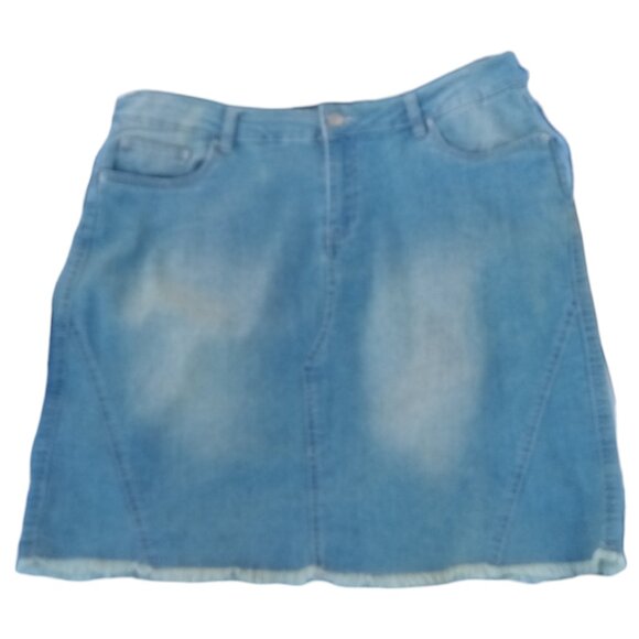 Baccini  stretch denim skirt sz 8 - Picture 5 of 7